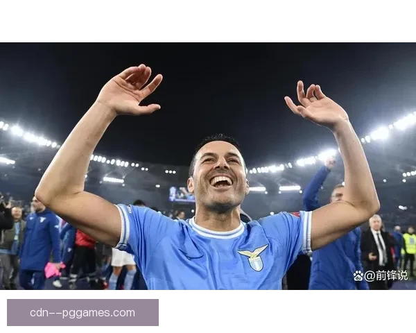 拉齐奥宣布解雇主帅萨里 重建之路引发球队未来动荡猜测